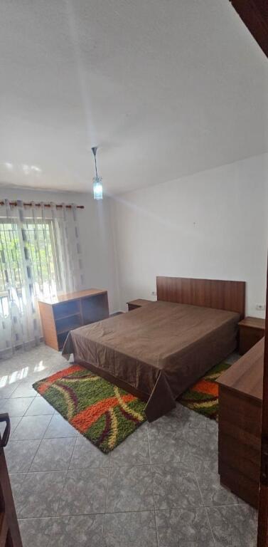 Casa 1+1 in affitto, ex parcheggio degli autobus, via Babe Rexha 400 Mila Lek