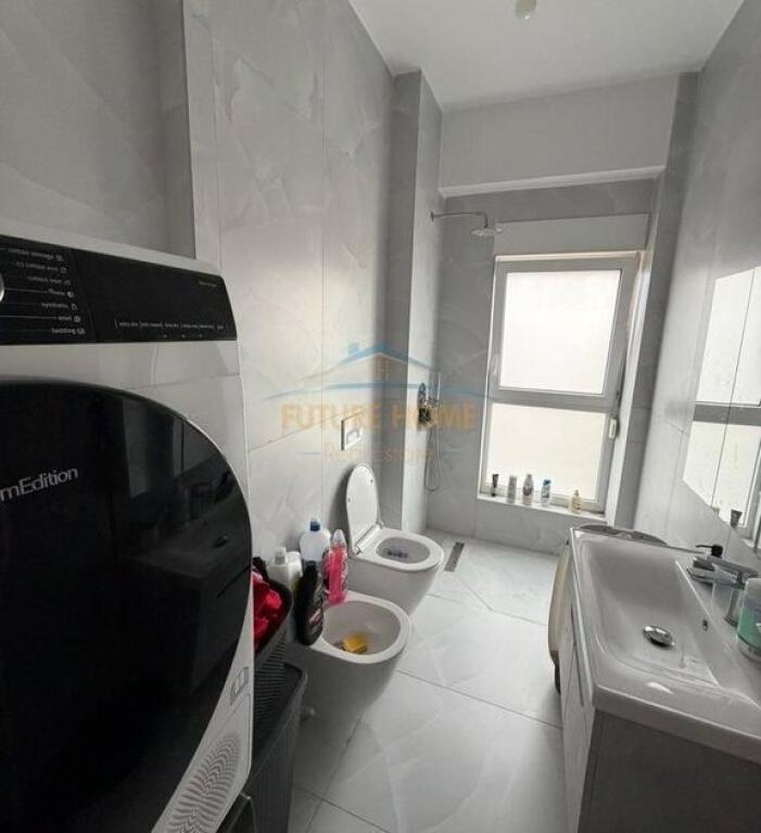 In vendita, Appartamento 1+1, Ali Dem, Residenza Kaimi, Tirana.