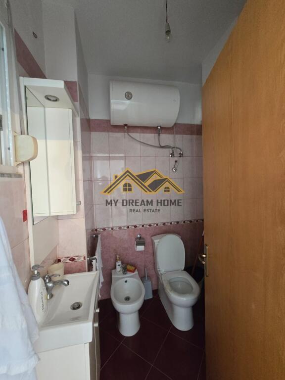 APARTMENT 2+1 FOR SALE IN THE CENTER OF DURRËS NEAR THE COURT!