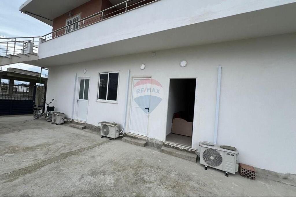 Private house - For Rent - Vlora