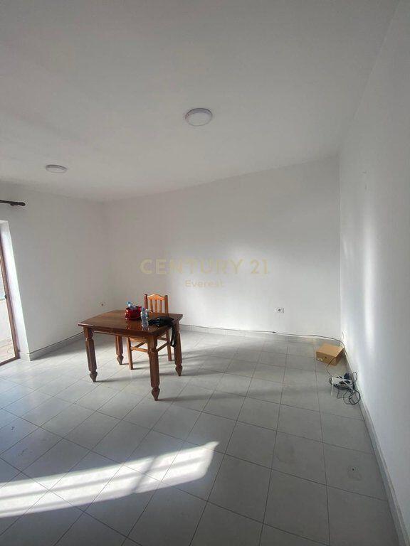 SHKOLLA E KUQE, SHESIM APARTAMENT 1+1