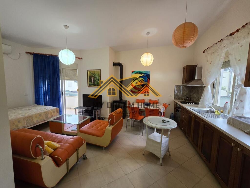 Apartment 1+1 +Veranda for sale at Lura Complex 1 Lalzi Bay!