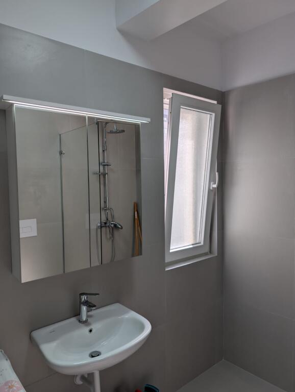 🏡 Appartamento in affitto – River Residence