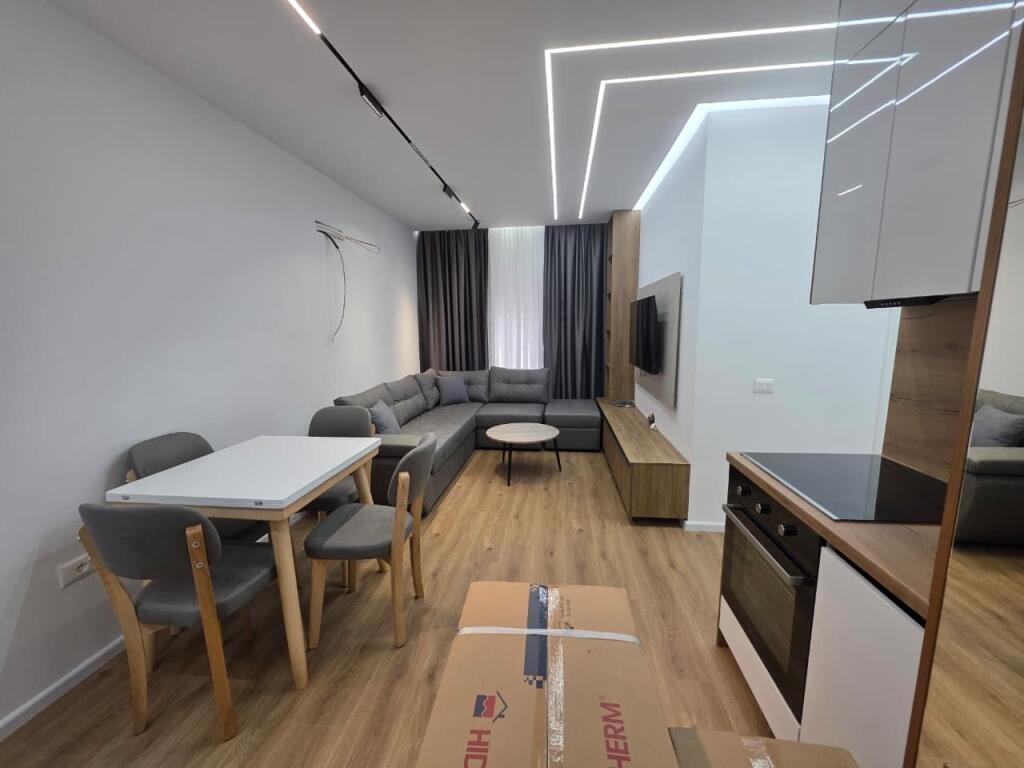 Apartament 2+1+Parking per qira tek Kadiu ne Ali Demi.
