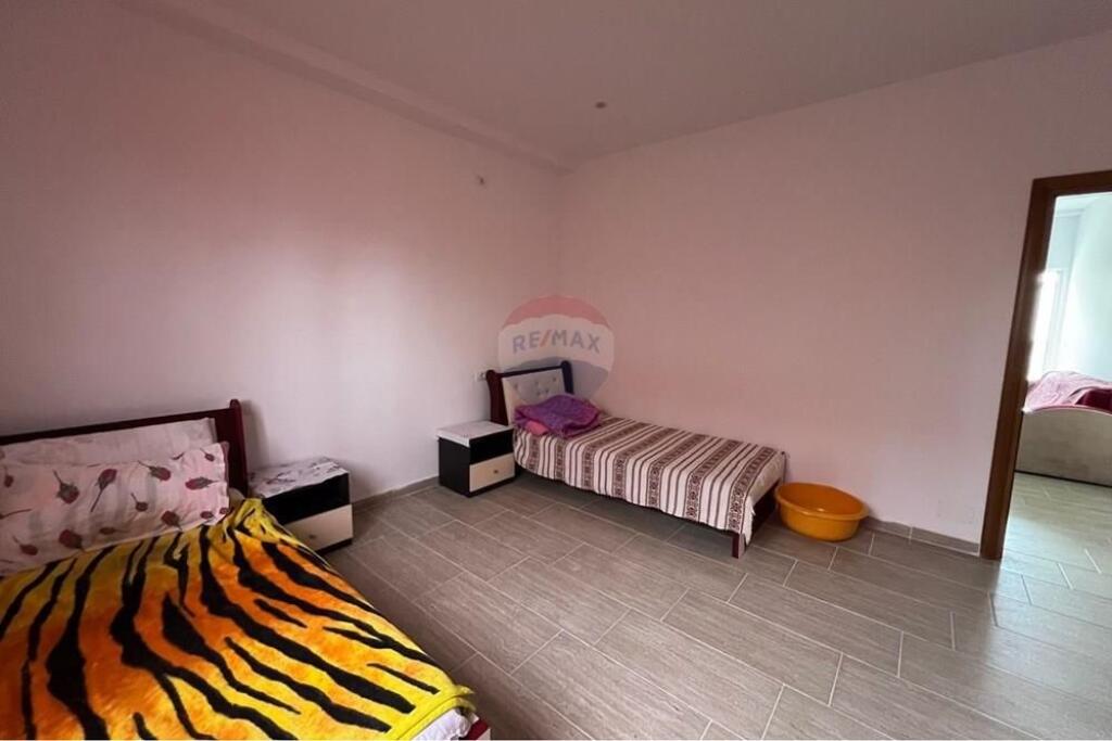 Private house - For Rent - Vlora
