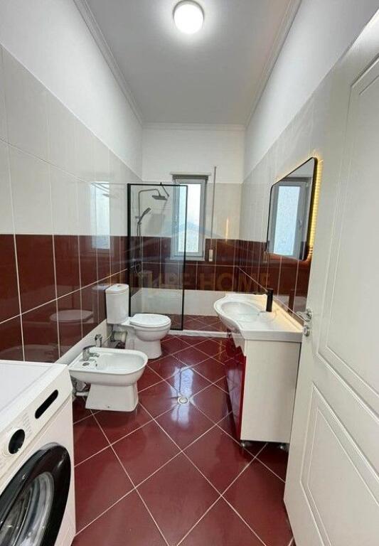 Shitet apartament 2+1, Unaza e re