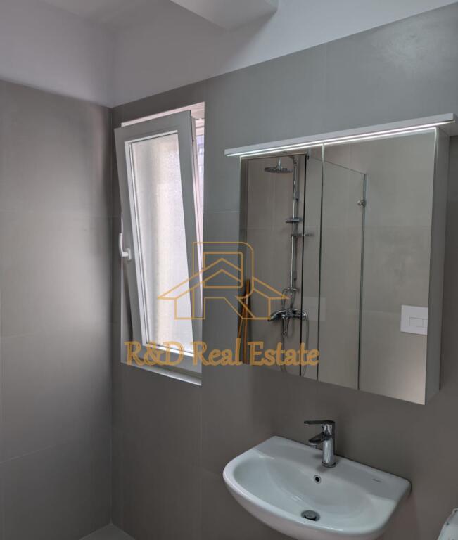 🏡 Appartamento 2+1 + parcheggio in affitto – River Residence, Astir