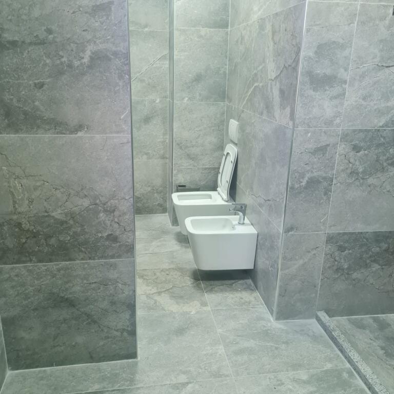 In affitto Appartamento 2+1+2 alle Torri Kajtazi Via Muahamet Gjollesha 700 Mila leke