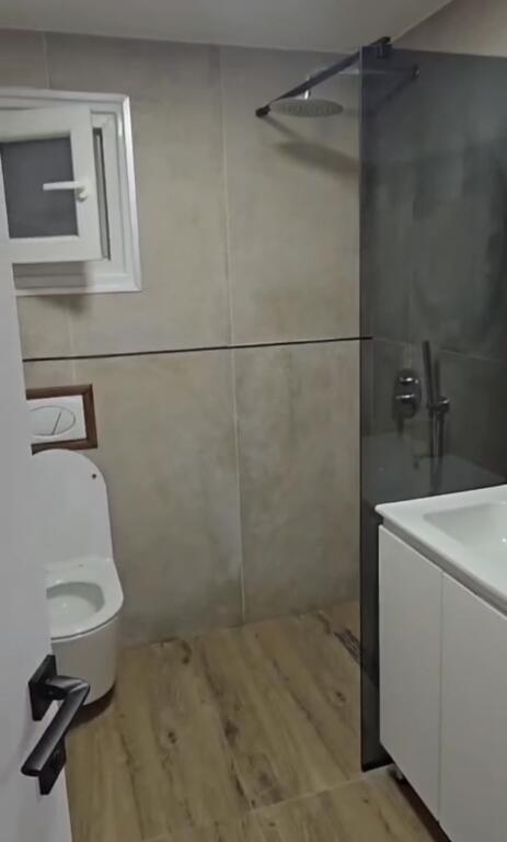 Investimento Vendesi Viale Bairam Curri (Nuovo Maternità) Appartamento 2+1