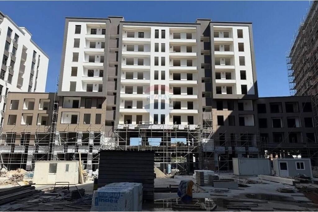 1+1 apartment for sale in Kinostudio