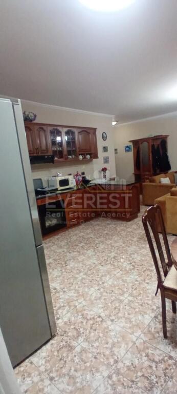 Appartamento 2+1 con ipoteca in vendita a Don Bosko. Prezzo 155.000 Euro