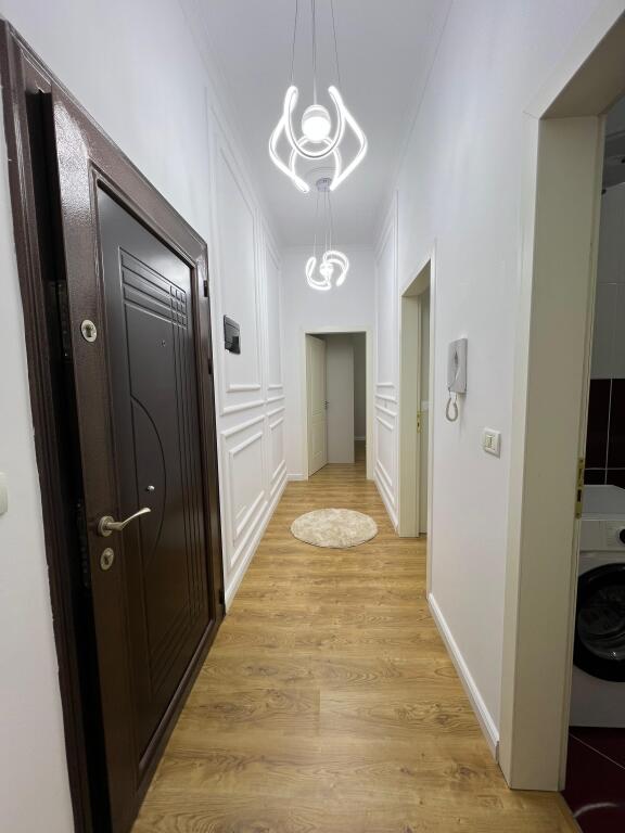 Shitet Apartament 2+1-Vila L, Astir