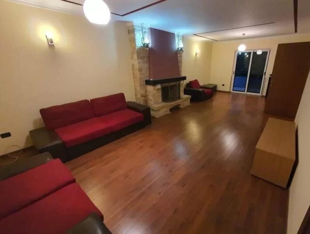 3-storey villa for rent in Selite
