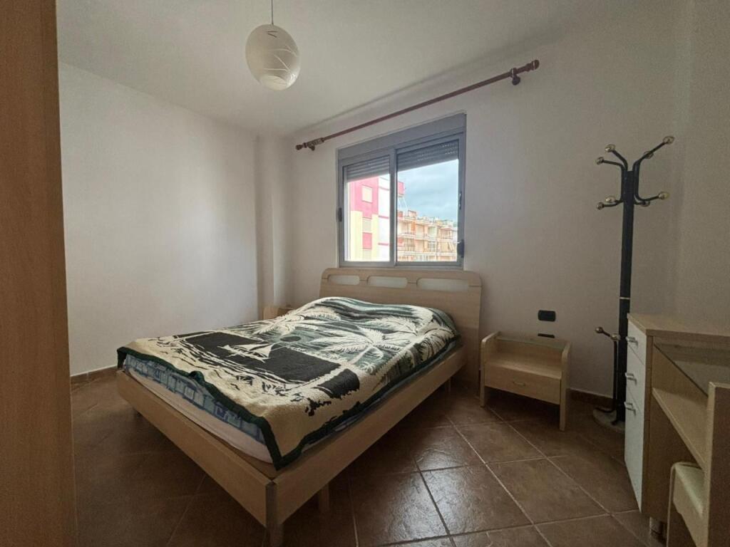 2+1 for sale in Golem + Garage in use
