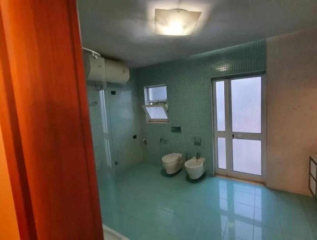 3-storey villa for rent in Selite