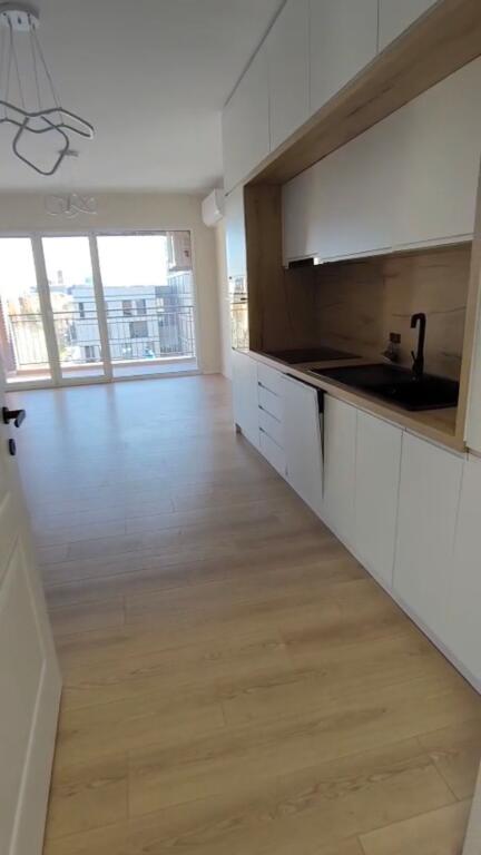 Jepet me qira – Apartament 2+1+2 📍 Ish Fusha e Aviacionit, Tiranë