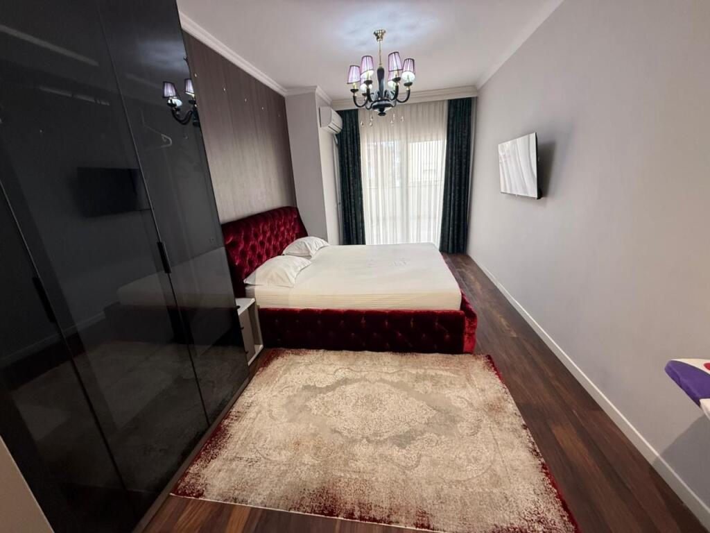 APARTAMENT FOR RENT ,NEAR TO PLAZH , VIVAS HOTEL