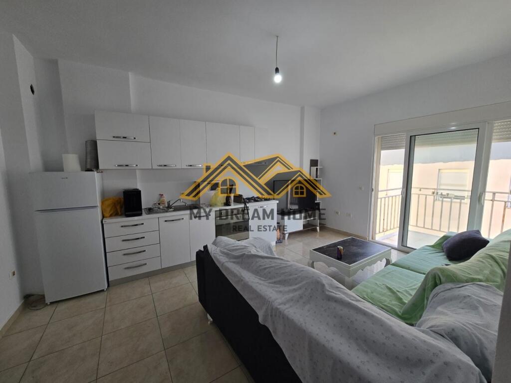 Apartment 2+1 for Sale at Shkëmbi I Kavajës, Durrës