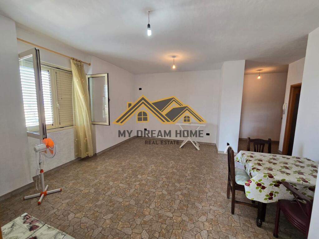 APARTMENT 2+1 FOR SALE IN THE CENTER OF DURRËS NEAR THE COURT!