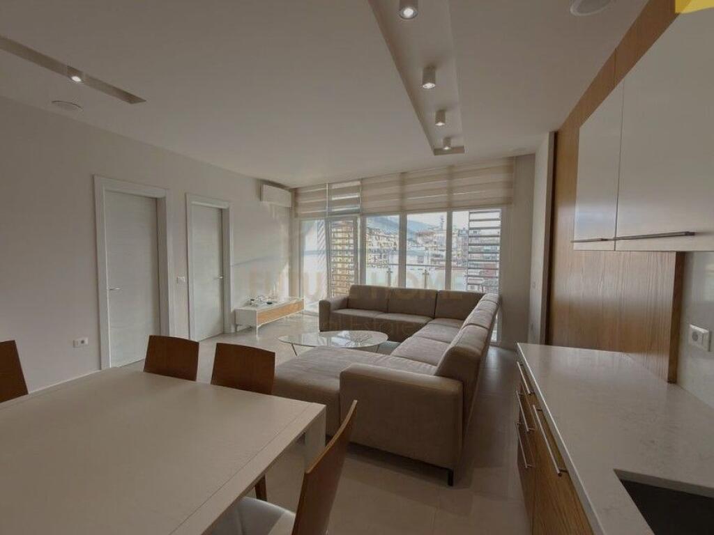 For sale, Apartment 2+1+2, Kika 2, Komuna e Parisit.