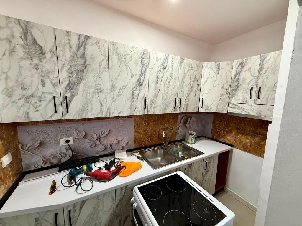 📣 RENT Apartment 1+1 📍 Near 21-Dhjetori 🛣️ "Kavaja" Street ✨   🏢 Existing Building  🪜 4th Floor (No Elevator)  🛋️ Furnished With Modern Conditions  ✅Not Previously Occupied   💶 Price 50,000 Leke/Month