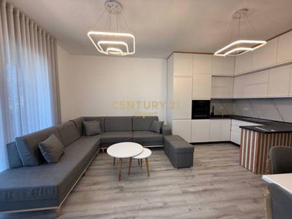 APARTAMENT 2+1+2+POST PARKIMI PER QIRA NE DON BOSKO!