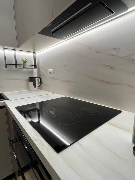 📍 Appartamento moderno 1+1 in affitto – Siri Kodra