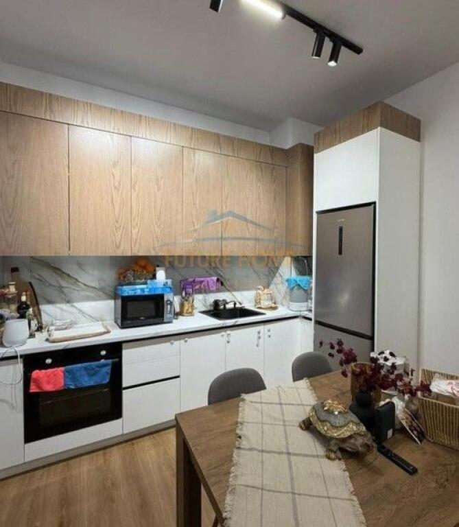 In vendita, Appartamento 1+1, Ali Dem, Residenza Kaimi, Tirana.