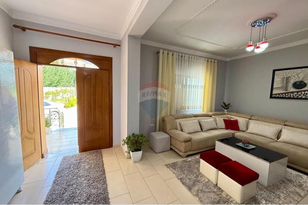 VENDESI PRIVATO IN VENDITA A PEZE-HELMES !!!