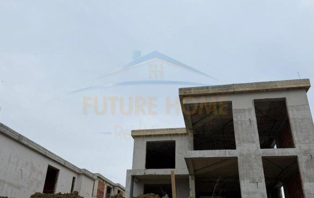 OCCASION! For sale, Villa, Farke, Tirana!