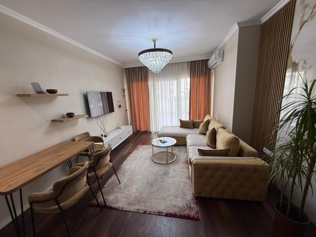 APARTAMENT FOR RENT ,NEAR TO PLAZH , VIVAS HOTEL