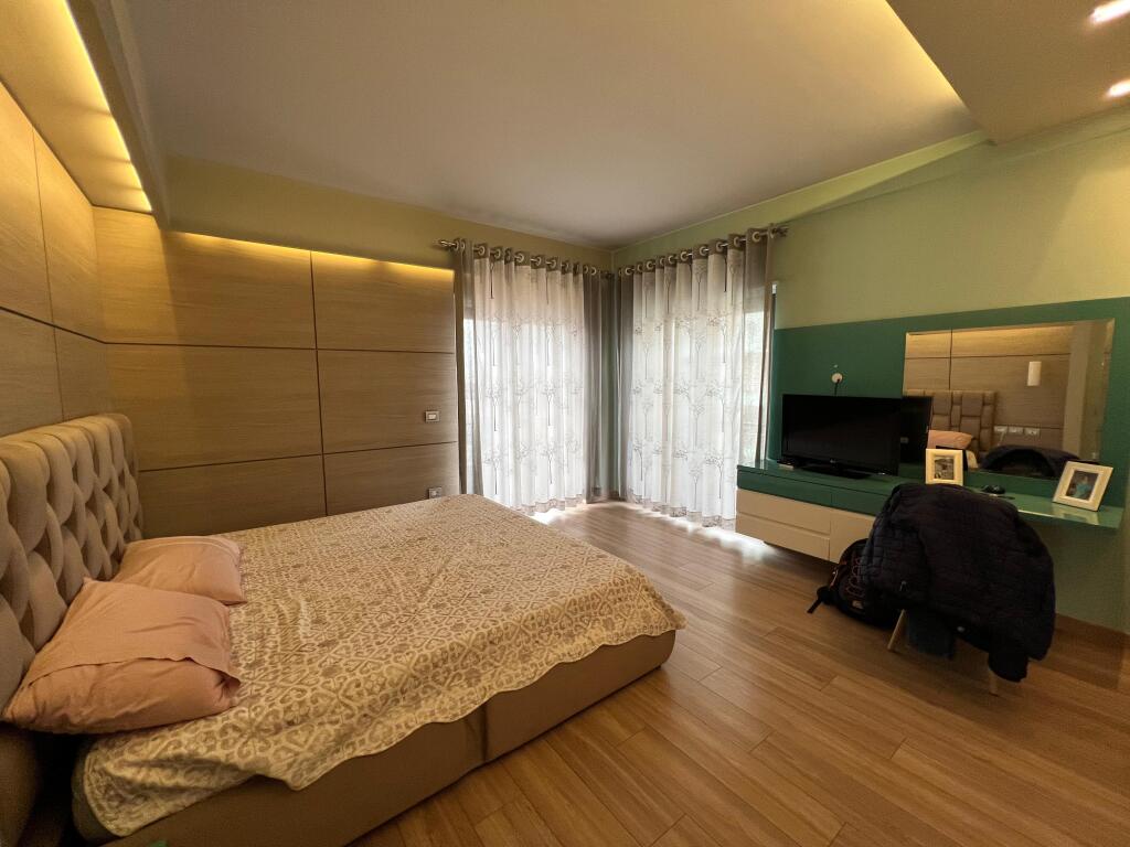 📣 AFFITTO SUPER Appartamento 2+1 Con 2 Bagni E 2 Balconi 📍 Zogu i Zi , Vicino Ring Center ✨ 💶 Prezzo 1.100 Euro Lordo
