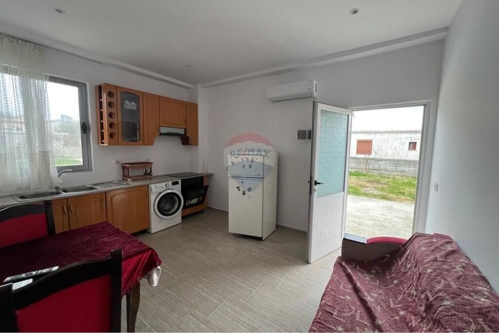 Private house - For Rent - Vlora