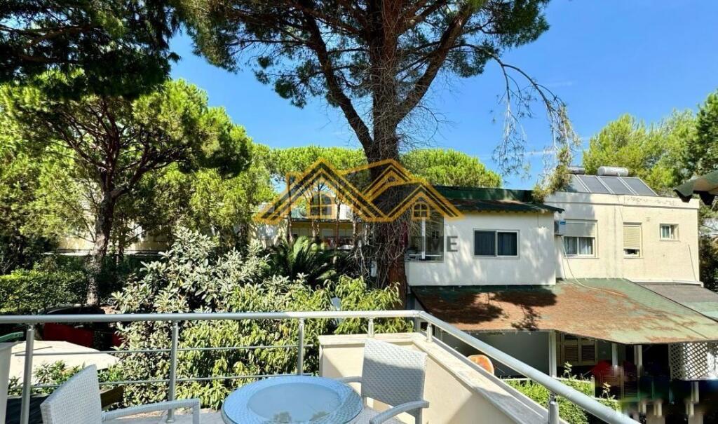 Apartment 1+1 +Veranda for sale at Lura Complex 1 Lalzi Bay!