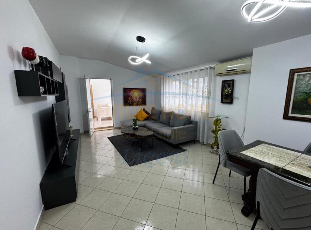 Affitto, Appartamento 2+1, Lago Secco, Tirana