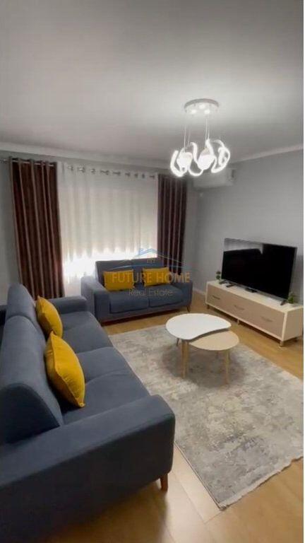 Affitto, Appartamento 2+1+2, Laprakë, Tirana.