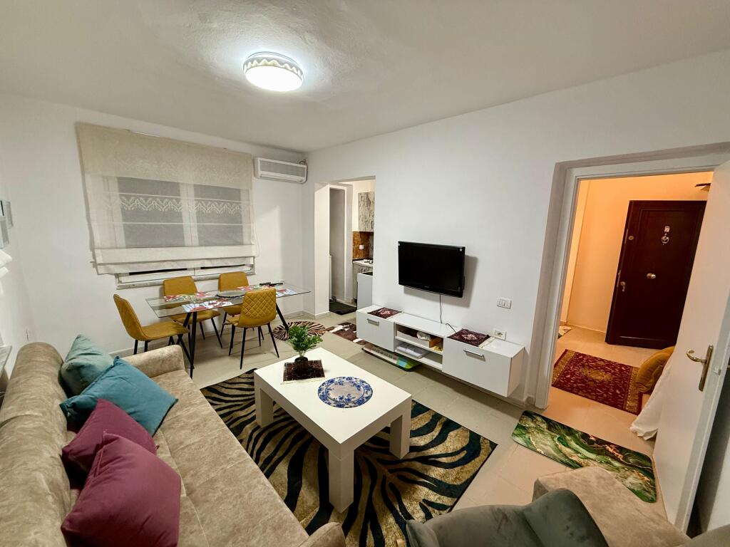 📣 RENT Apartment 1+1 📍 Near 21-Dhjetori 🛣️ "Kavaja" Street ✨   🏢 Existing Building  🪜 4th Floor (No Elevator)  🛋️ Furnished With Modern Conditions  ✅Not Previously Occupied   💶 Price 50,000 Leke/Month