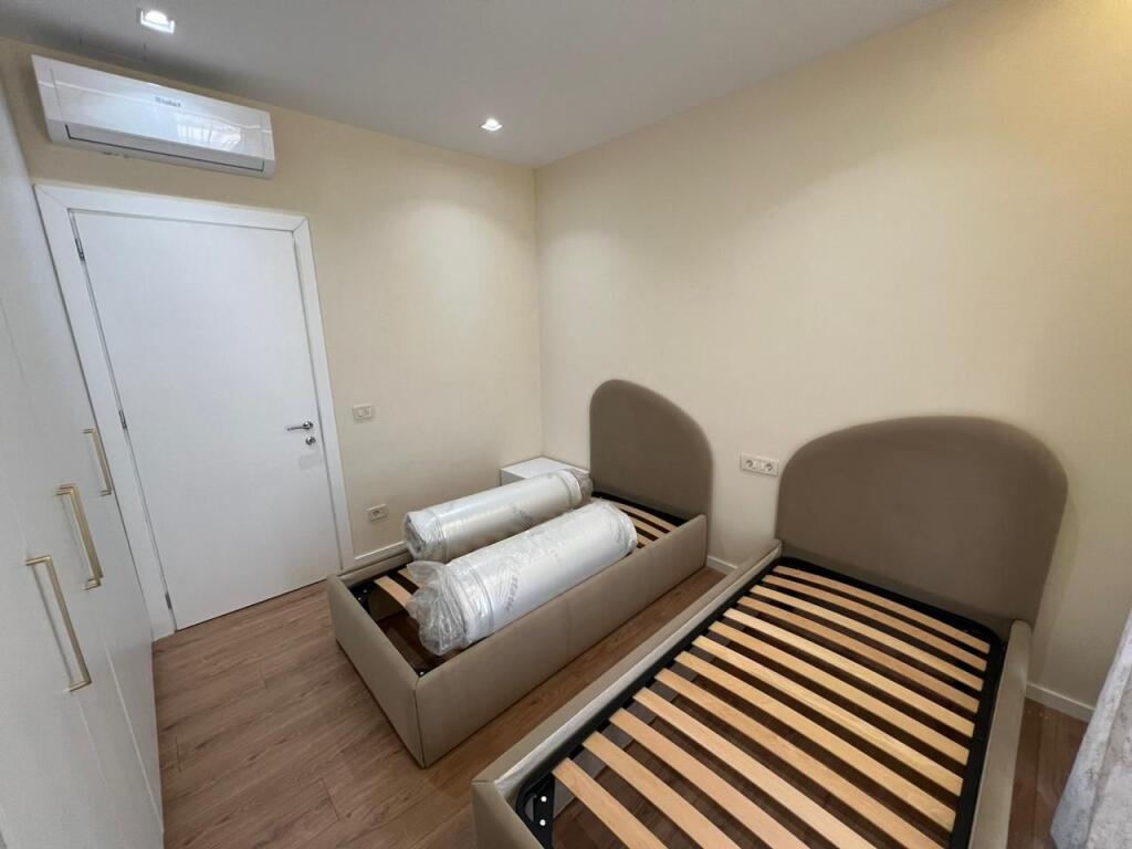 Apartament 2+1 per qira tek Golden Tower Residence tek Rruga Mine Peza.