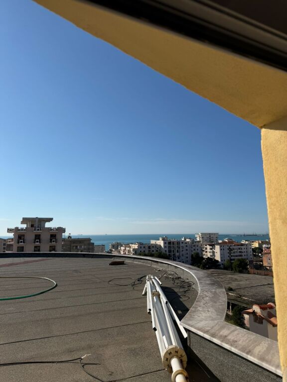 🏝️ SUPER ATTICO IN VENDITA SULLA SPIAGGIA – DURRËS 🏝️