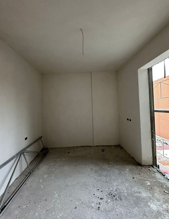 Apartment 2+1+ Parking Space at the Former Aviation Field