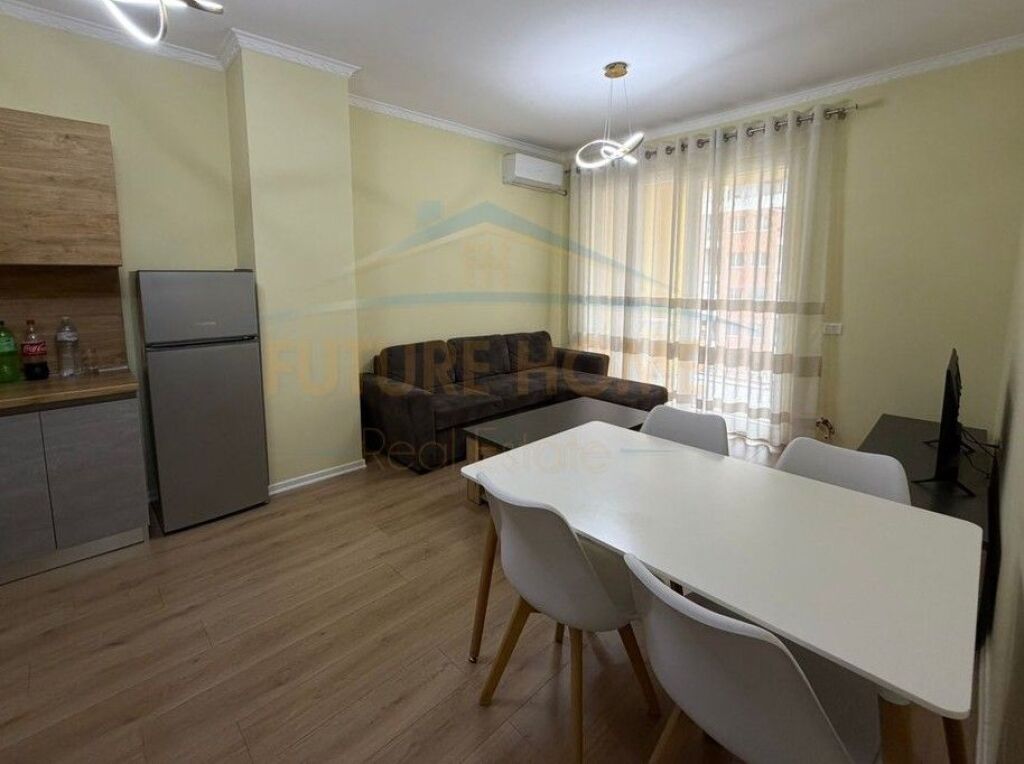 Qera, Apartament 2+1, Grand Gallery