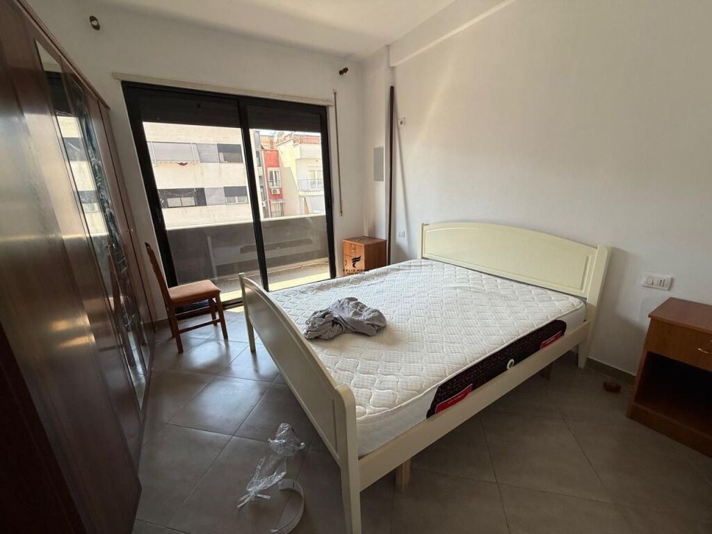 VENDESI APPARTAMENTO 1+1 YZBERISHT 95.000 EURO