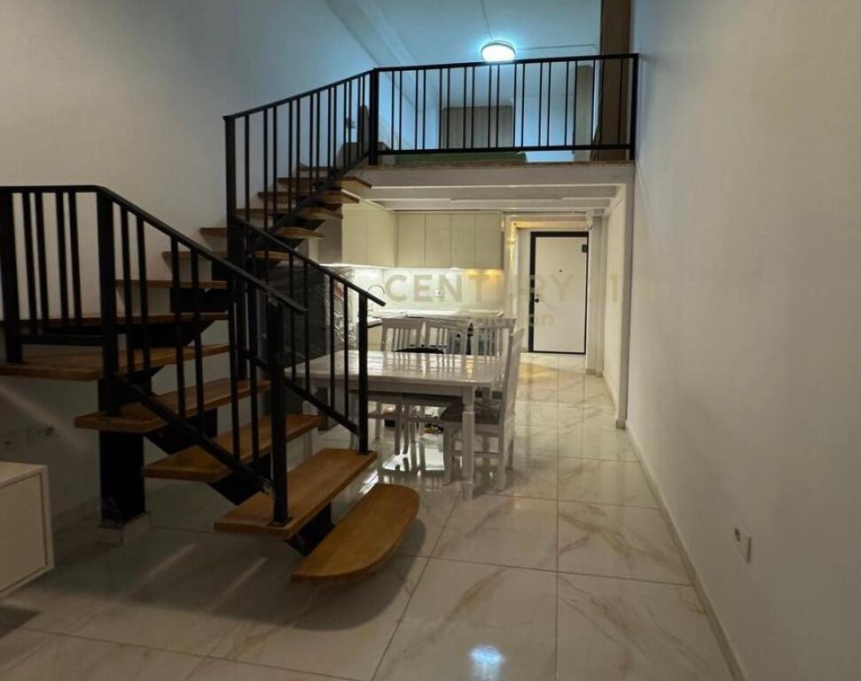 Apartament 1+1 ne forme Dupleks, prane Birra Tirana,