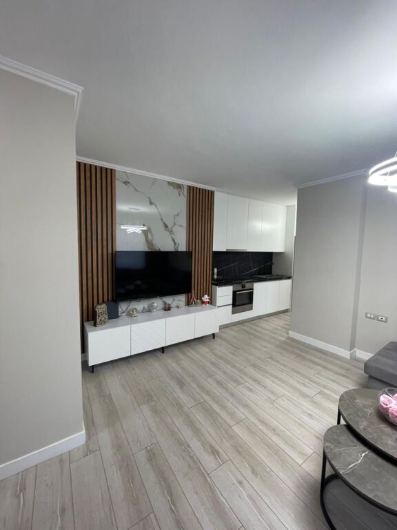 For rent 1+1 Kosovareve Street 800 euros