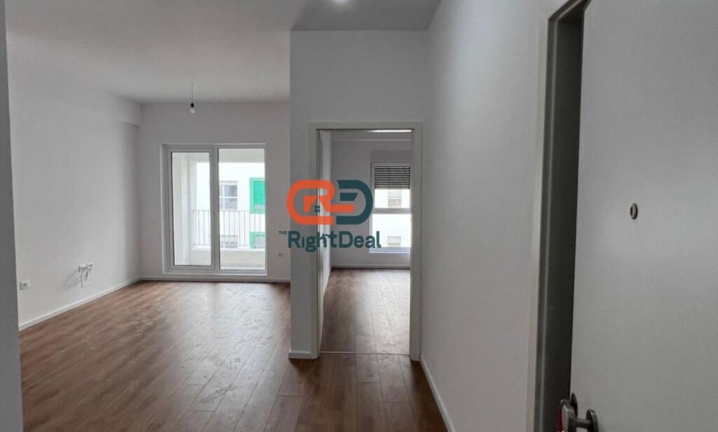 At Kaimi Complex, Apartment 1+1 For Sale With Regular Floor Plan!