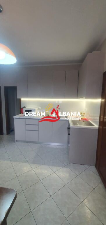 Apartament me qera 2+1+2+studio prane Fushes se Ali Demit ne Tirane (ID 4251433)