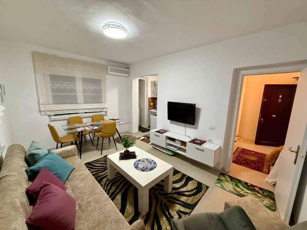 Apartament me qera 1+1 Rruga e kavajes