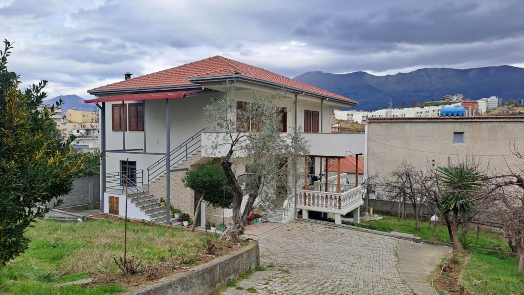 2-storey house - Sanatorium