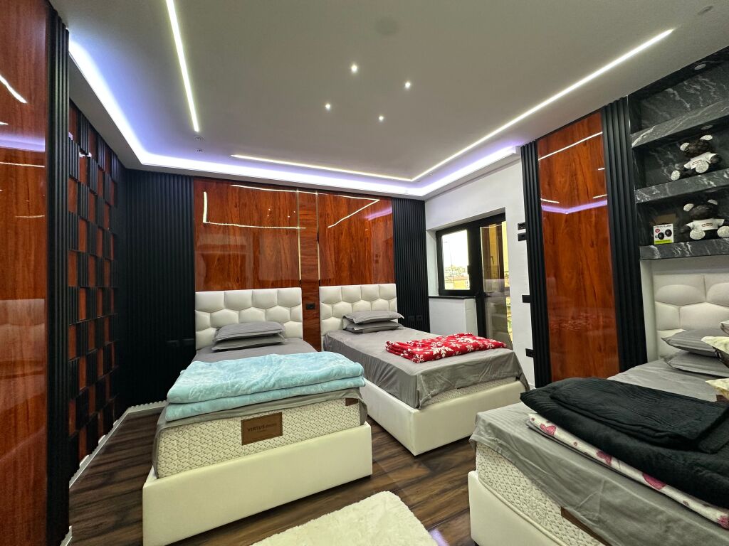Rent, Apartment 2+1+2, Zogu i Zi, Tirana.