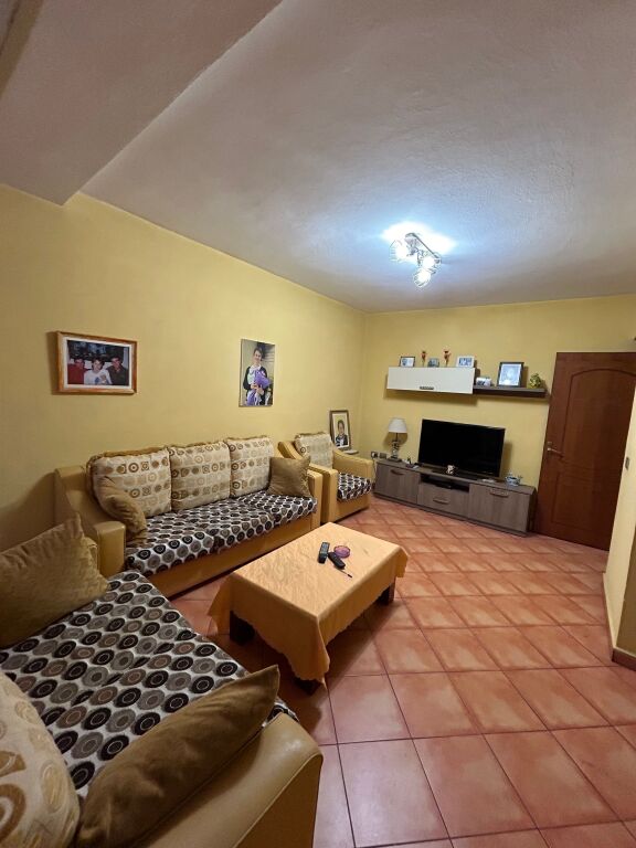 Appartamento 3+1 450€ Laprake
